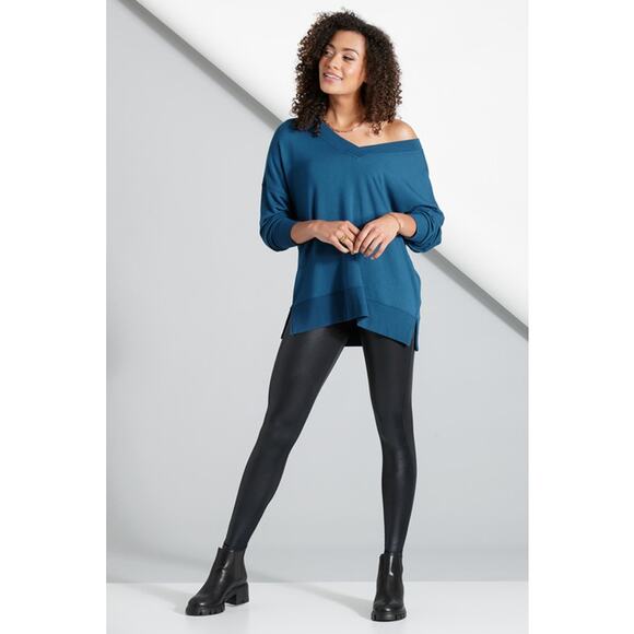 Peach Saco Pullover Marine Blue V Neck Soft Athletic Off Shoulder Sz. S NEW - Picture 2 of 12